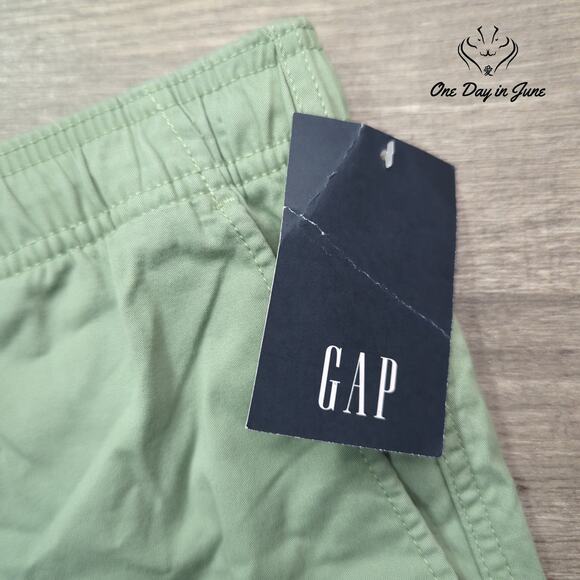 Gap Flat Front Drawstring Shorts Size S - Picture 2 of 7